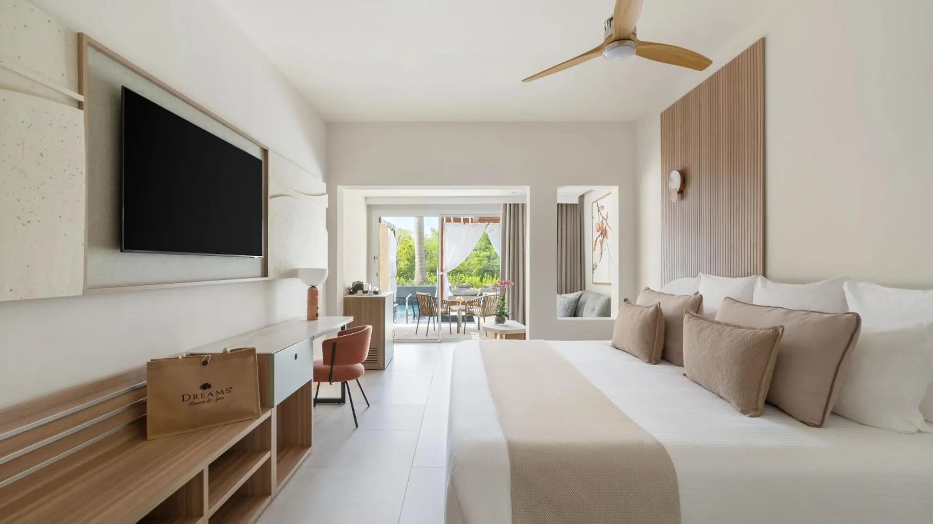Dreams Royal Beach Punta Cana (Adults Only) Resort