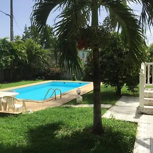 Appartement T2 Tropical En Bord De Piscine à 100m De La Mer